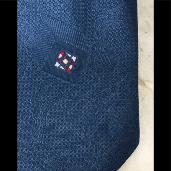 100% SILK Blue Red Mens Tie Adams Row - Picture 3 of 5